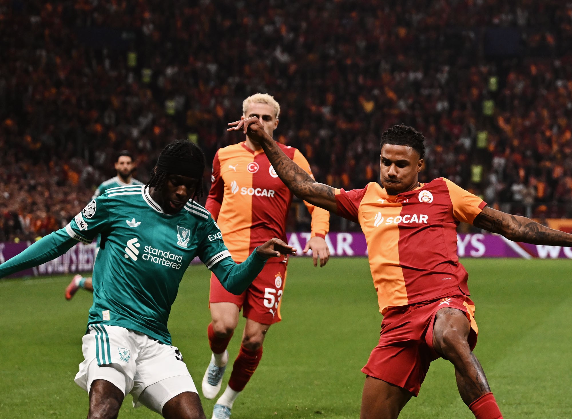 Dibungkam Galatasaray
