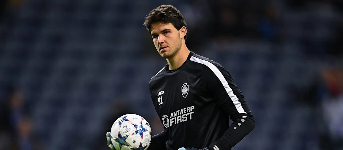 Debut Impresif Senne Lammens di Manchester United