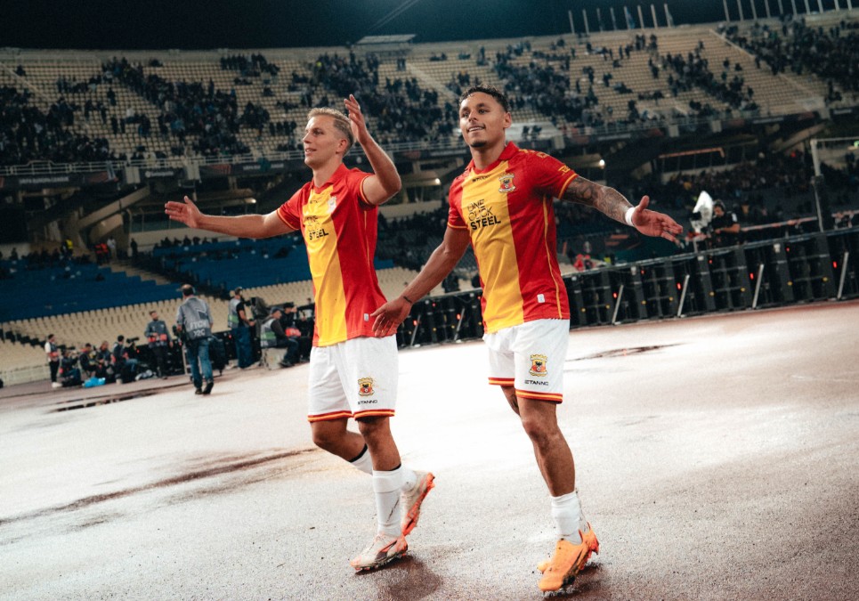 Dean James dan Calvin Verdonk