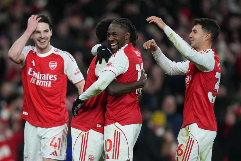 Arsenal vs Tottenham: Mikel Arteta Lempar Pujian, Thomas Frank Lempar Permohonan Maaf